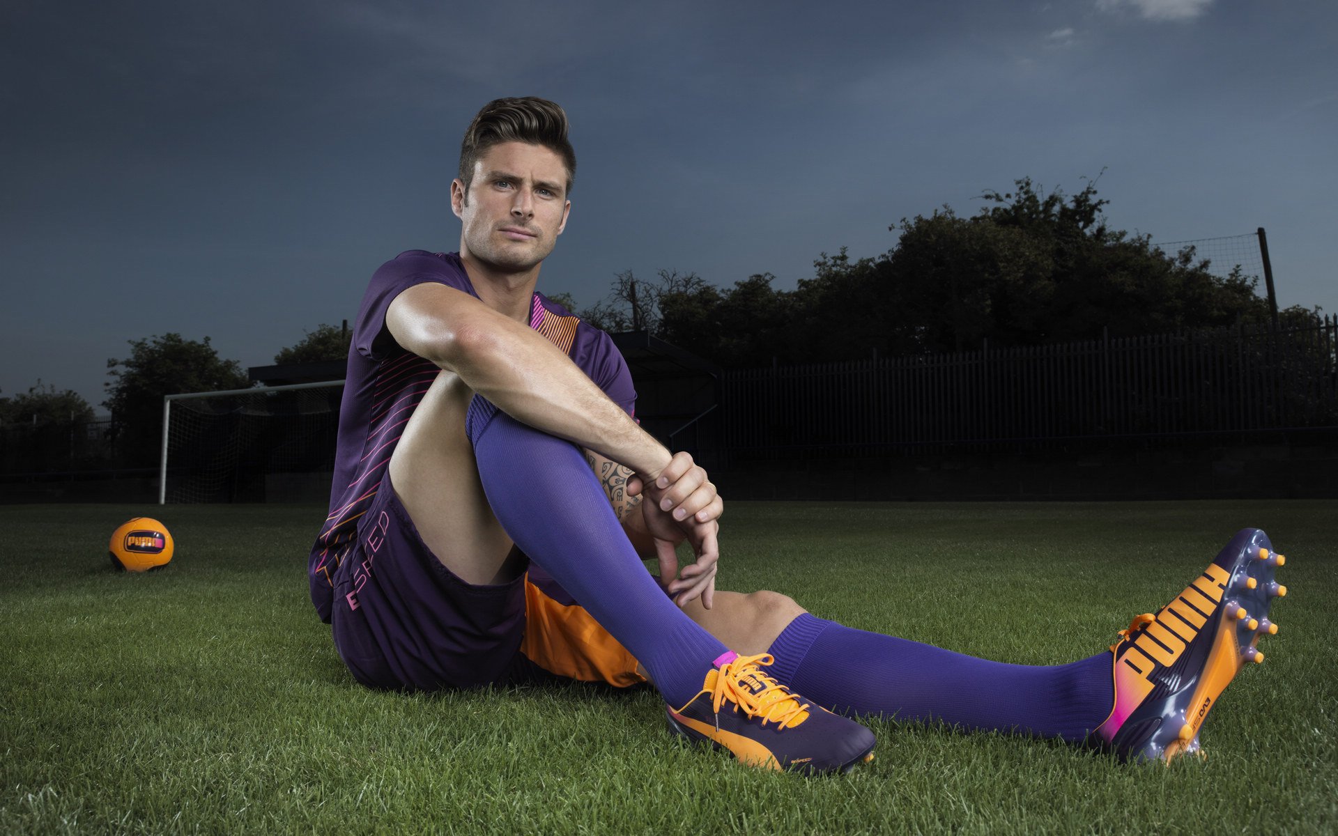 开云体育在线官网-世界田径锦标赛：百米飞人激战，打破多项纪录，世界田径飞人排行榜